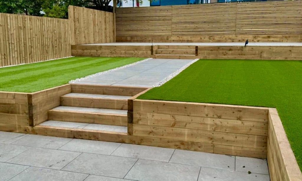 Patio tiers wood